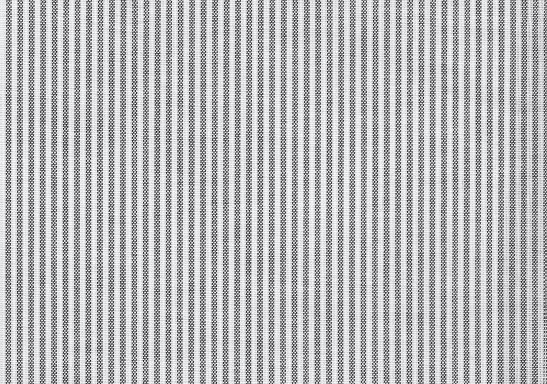a highly detailed shot show the fabric of the oxford shirt