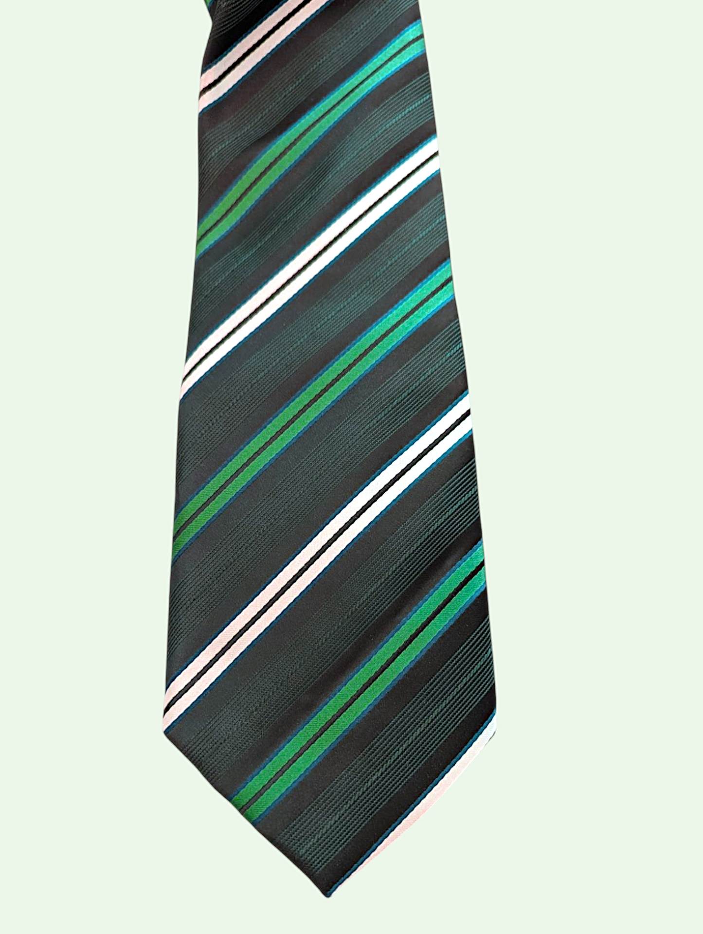 front view of the parallel lines necktie