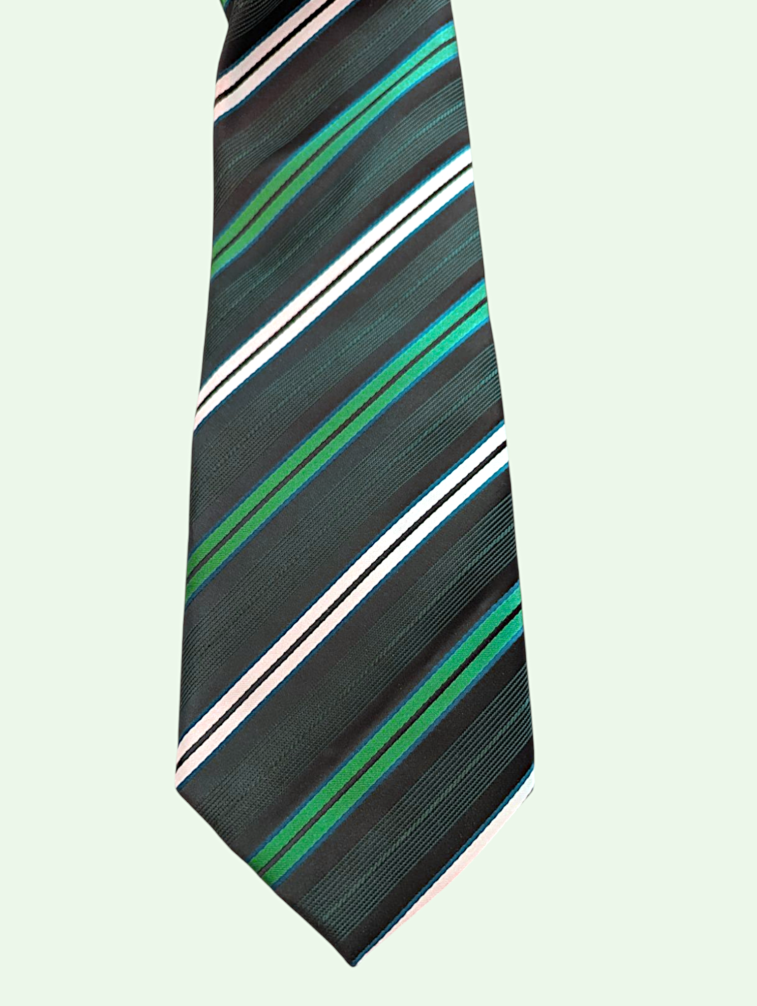 front view of the parallel lines necktie
