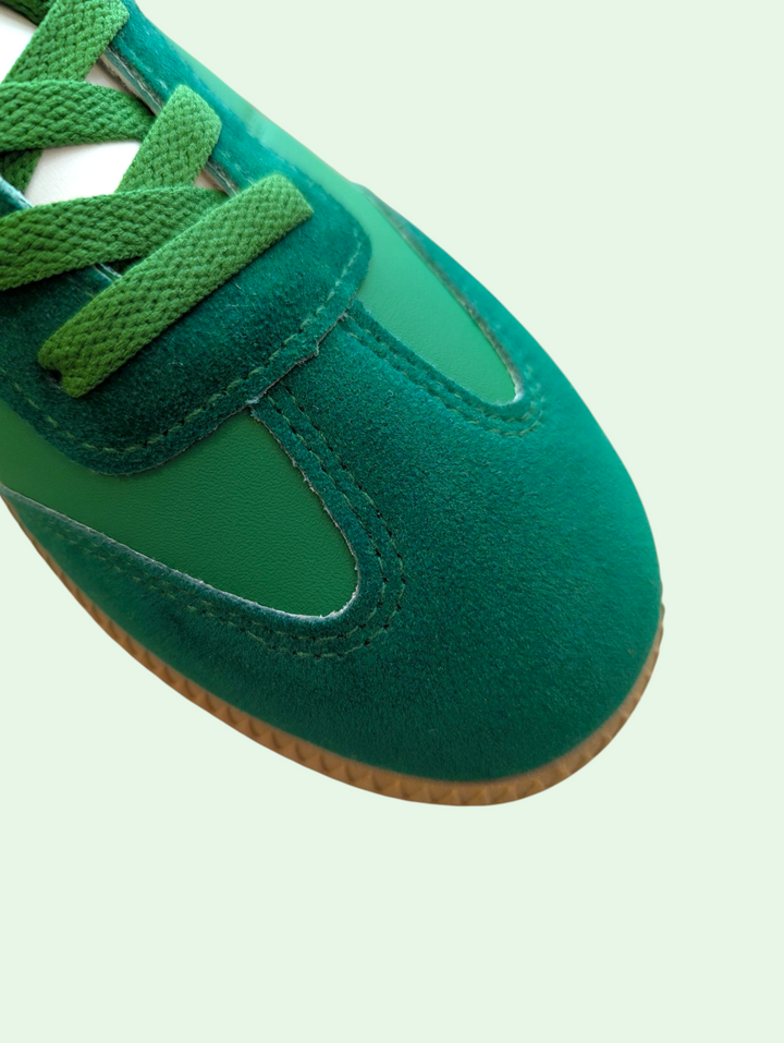 Low Top Women's Sneaker