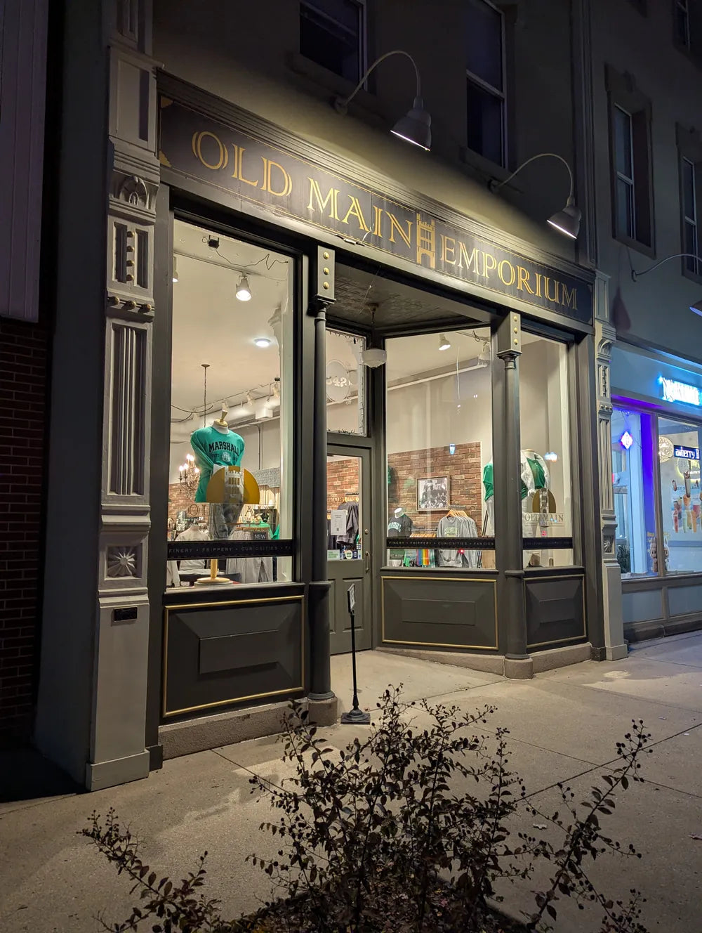 storefront_night.jpg